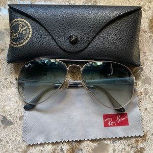 Ray-Ban Aviator Gradient